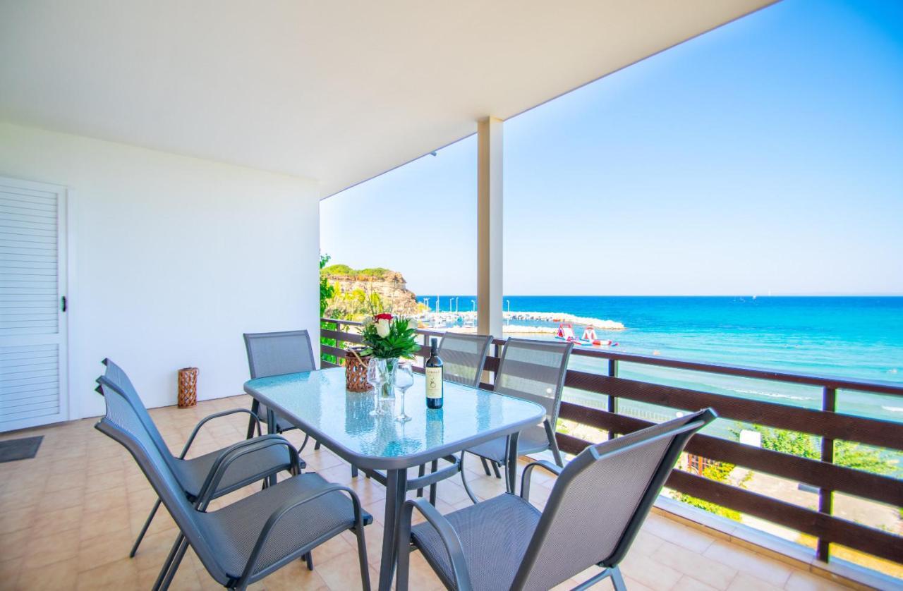 Paradiso Del Mare On The Beach By "Elite" พลานอส ภายนอก รูปภาพ